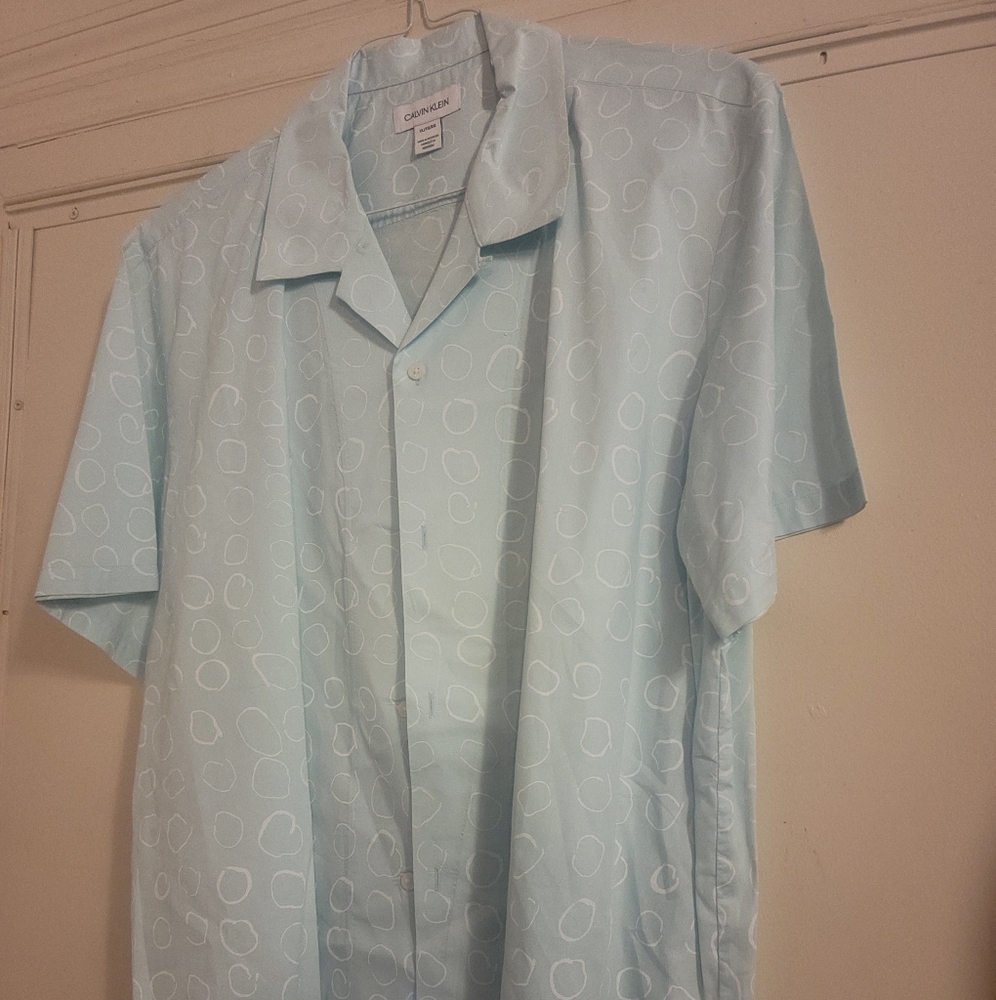 Calvin Klein Light Green Short Sleeve Shirt XL